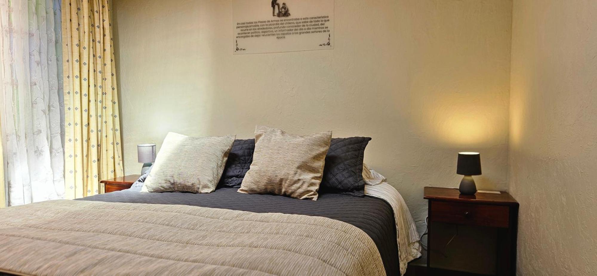 Hostal De Colon 拉塞雷纳 外观 照片