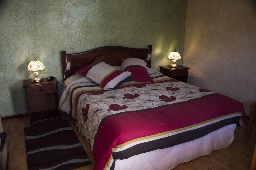 Hostal De Colon 拉塞雷纳 外观 照片